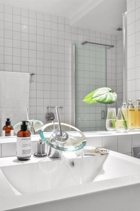 Apartament Tjuvholmen / Aker Brygge - Most Expensive Area In Oslo! Zewnętrze zdjęcie
